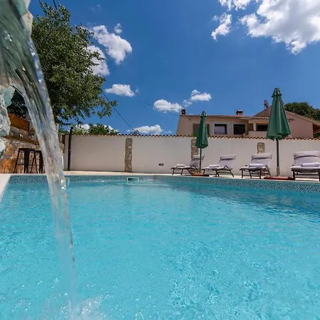 Holiday home Hiza Bratovici