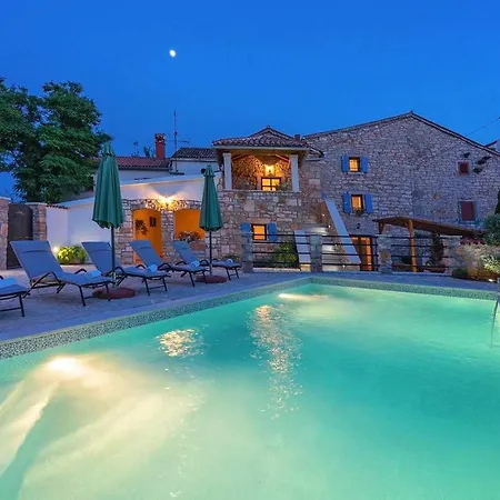 Hiza Bratovici Holiday home Porec