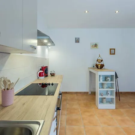 Hiza Bratovici Holiday home